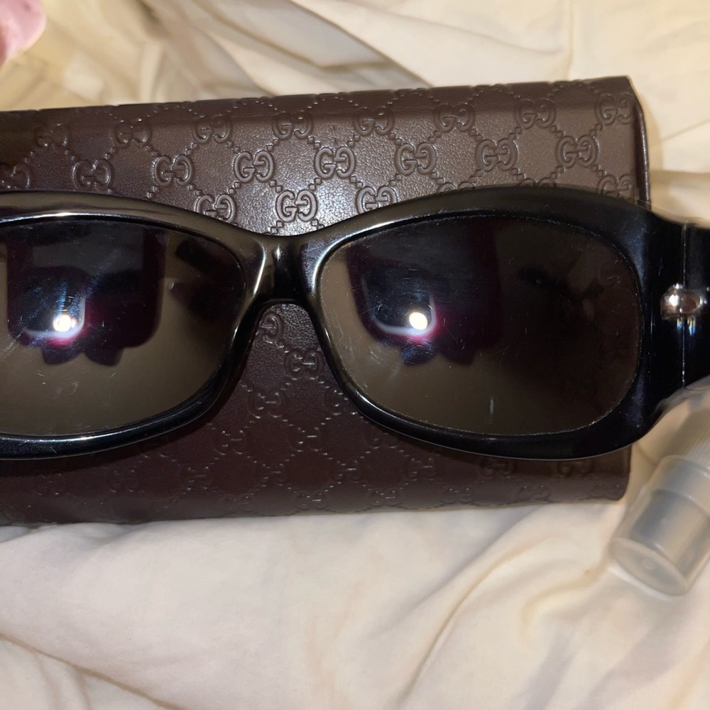 Gucci sunglasses - Picture 4 of 5
